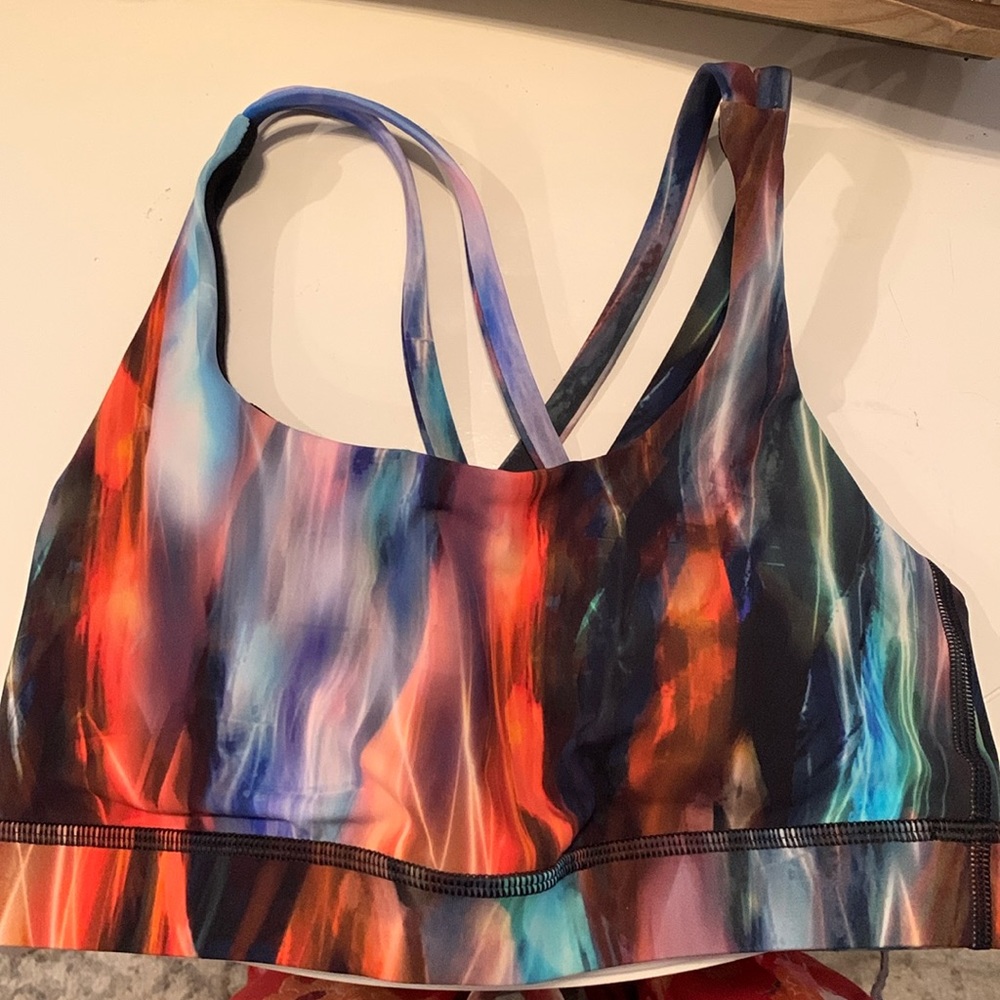 Sports bra